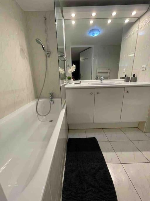 Magnifique Duplex 45 M2 Aux Portes De Paris Metro Barbara A 30Mn Expo Porte De Versailles Montrouge Eksteriør billede