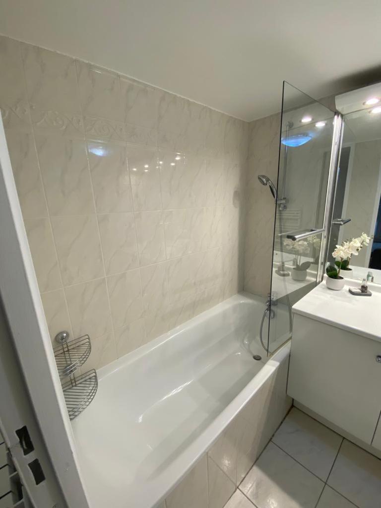 Magnifique Duplex 45 M2 Aux Portes De Paris Metro Barbara A 30Mn Expo Porte De Versailles Montrouge Eksteriør billede